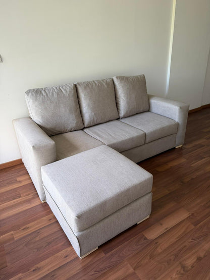 Sofá Minimalista